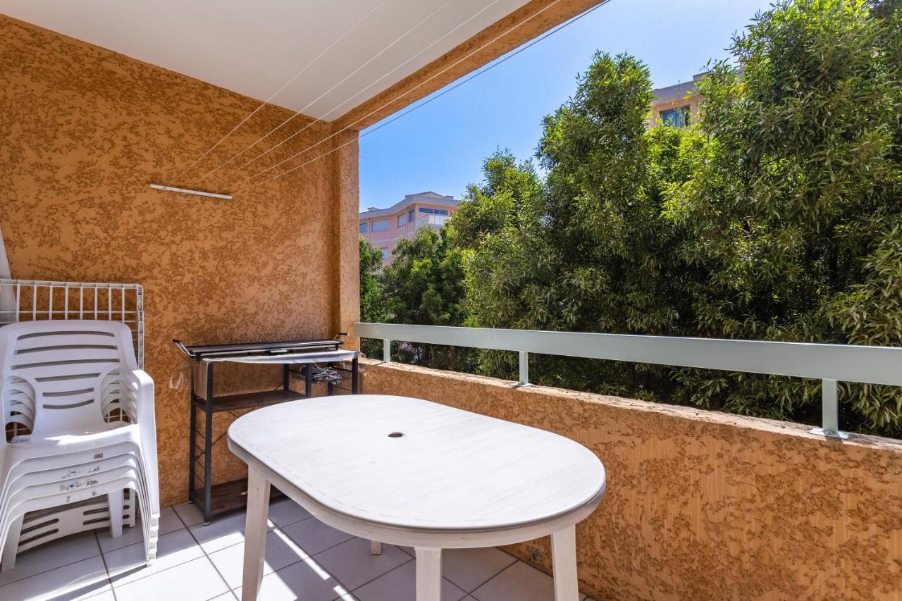 La Castillane - Appt Avec Piscine Partagee Cavalaire-sur-Mer Buitenkant foto