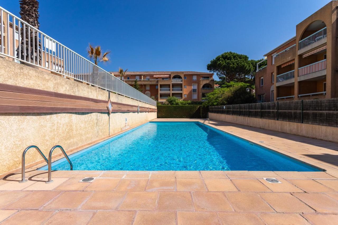 La Castillane - Appt Avec Piscine Partagee Cavalaire-sur-Mer Buitenkant foto